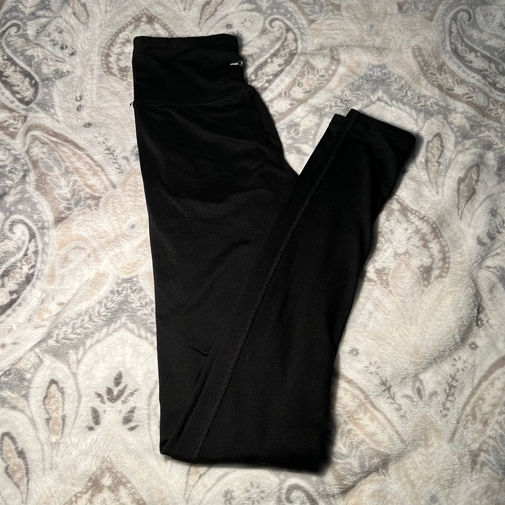 Black leggings